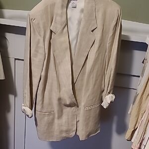FLASH SALE through 12/26 - Talbots Light Tan Blazer